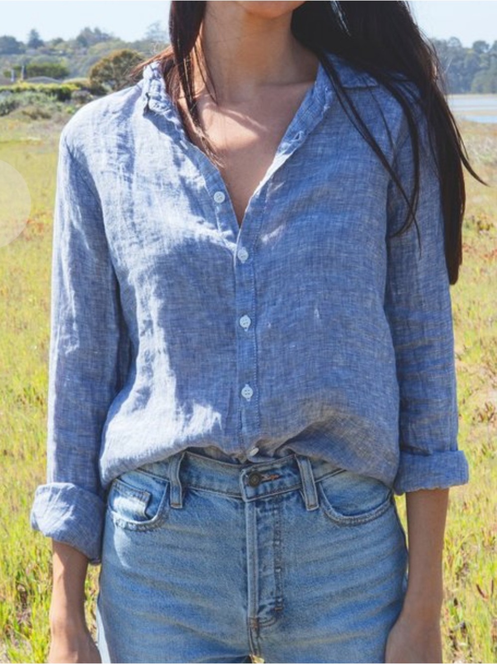 CP SHADES ROMY CHAMBRAY LINEN SHIRT in BLUE. Women’s XS